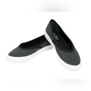 Fuchsia Merino Wool Womens Slip on Sneakers Handmade Women